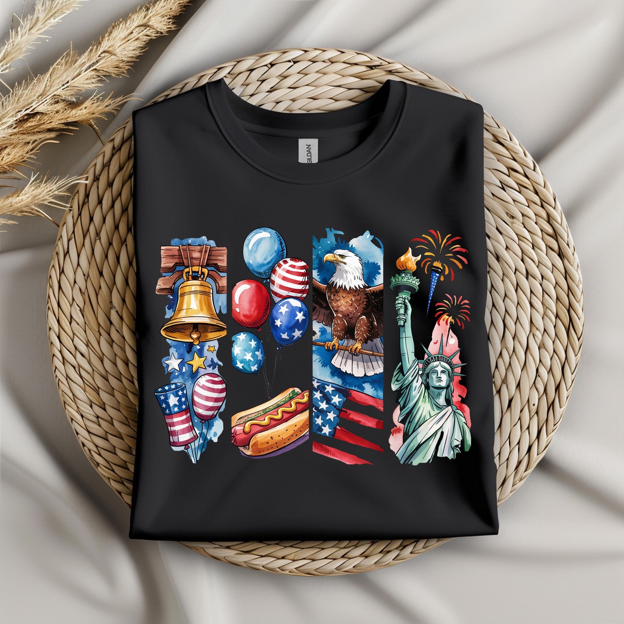 4th of July Watercolor Patriotic T-Shirt & Sweatshirt