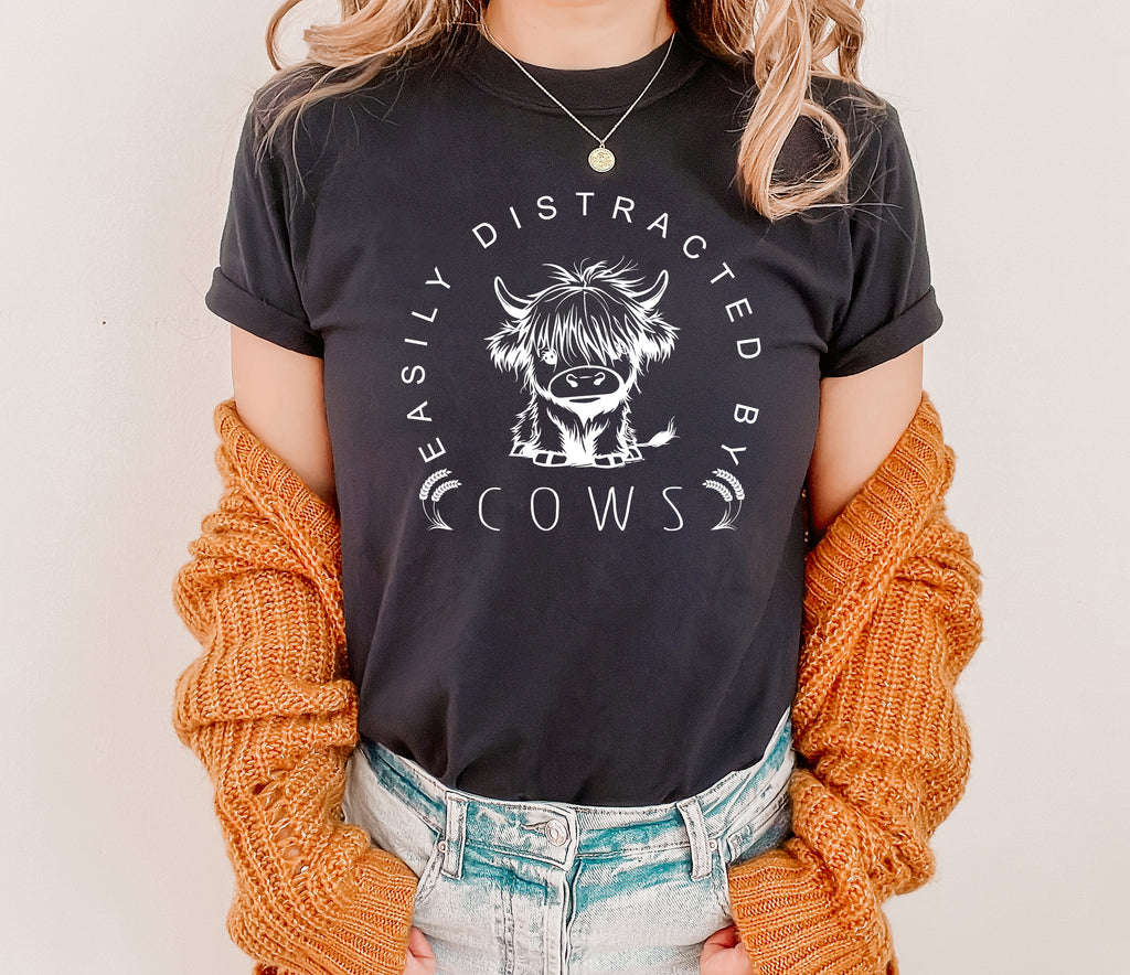 Easily Distracted By Cows T-Shirt – Funny Cow Lover Gift