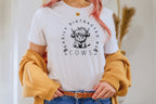 Easily Distracted By Cows T-Shirt – Funny Cow Lover Gift